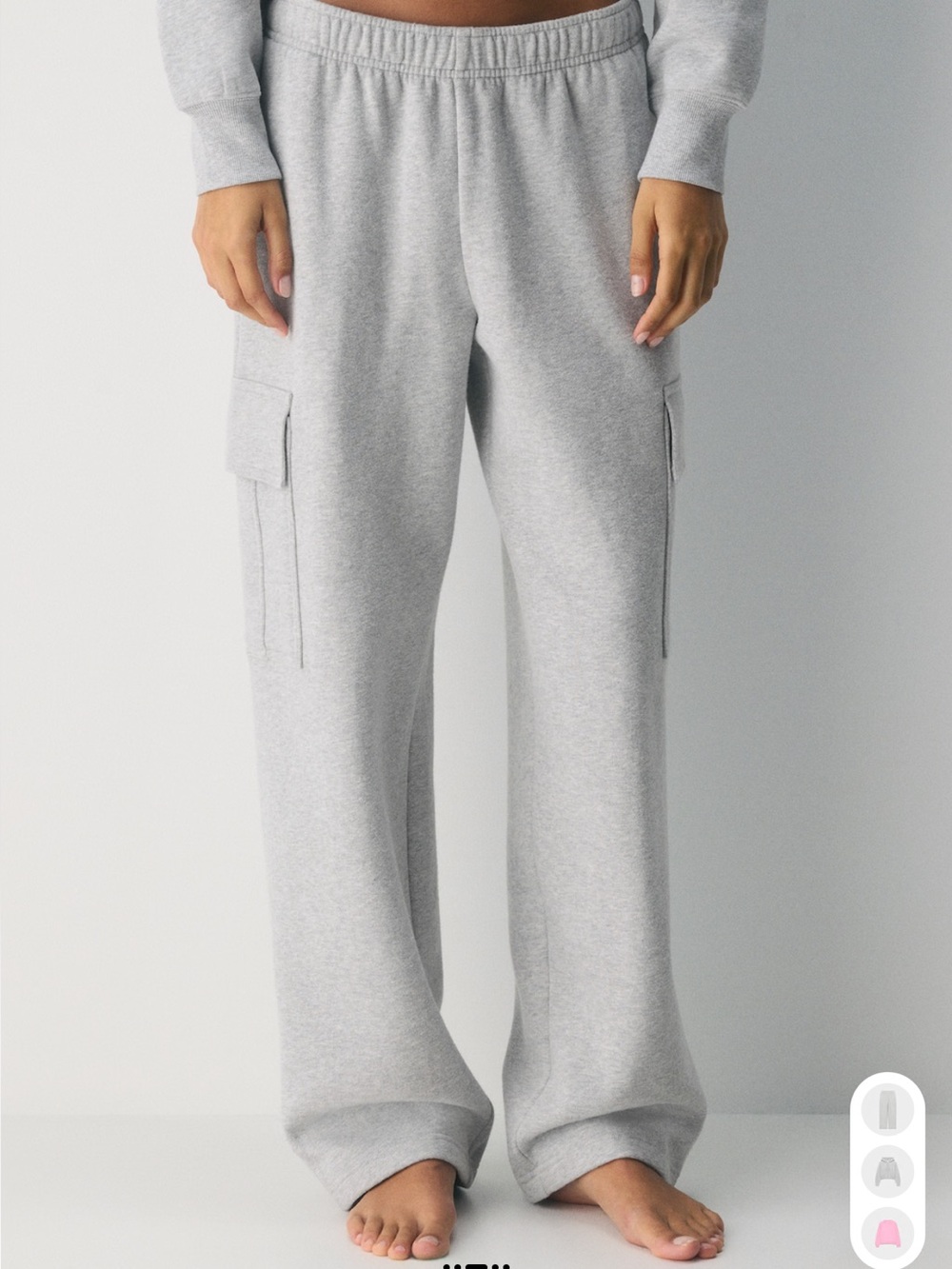 Aritzia Mega Cargo Sweatpant